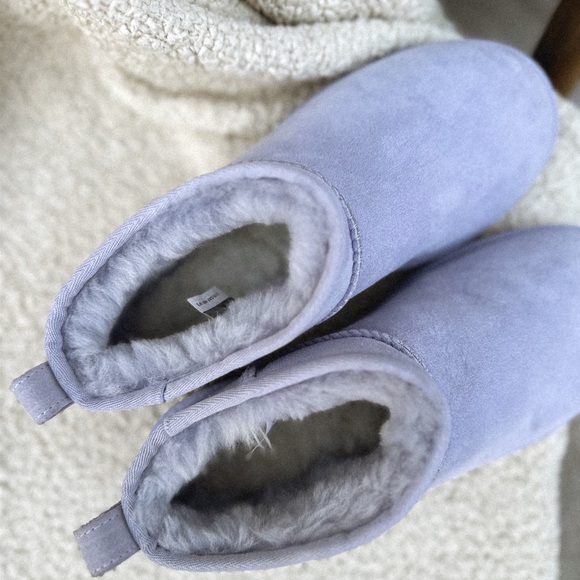 Women’s UGG Classic Ultra Mini Boots in Sage Blossom size 8 - Picture 4 of 7